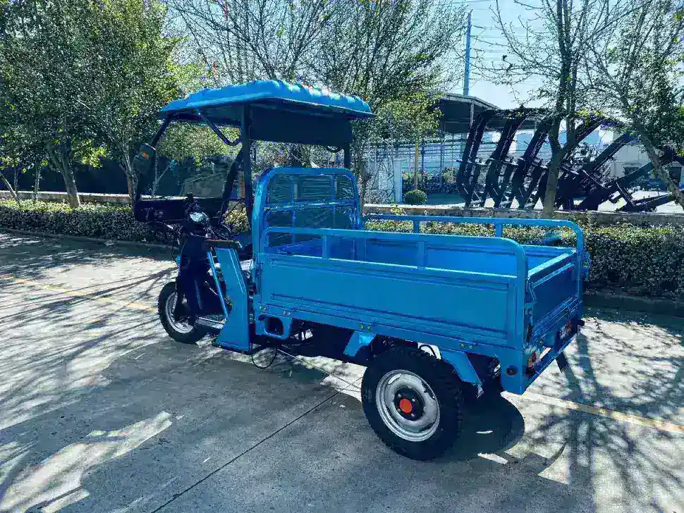 Электротрицикл грузовой Green Camel Тендер 2 B1500 (60V 1000W) крыша, понижающая