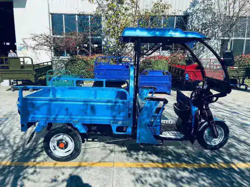 Электротрицикл грузовой Green Camel Тендер 2 B1500 (60V 1000W) крыша, понижающая