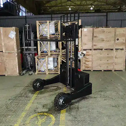 Самоходный Штабелер для Бездорожья AX 1516RT OXLIFT 1600 мм 1500 кг