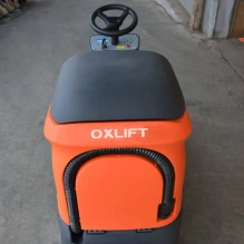 Поломоечная машина OXLIFT NR530 с управлением сидя