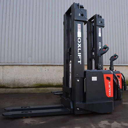 Самоходный Штабелер OXLIFT BX15 4600 мм Premium 1500 кг
